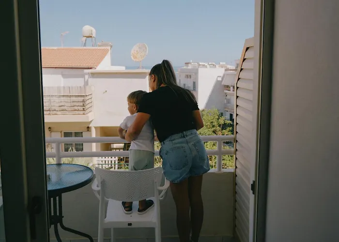 Hotel Kumba In Nea Chora *